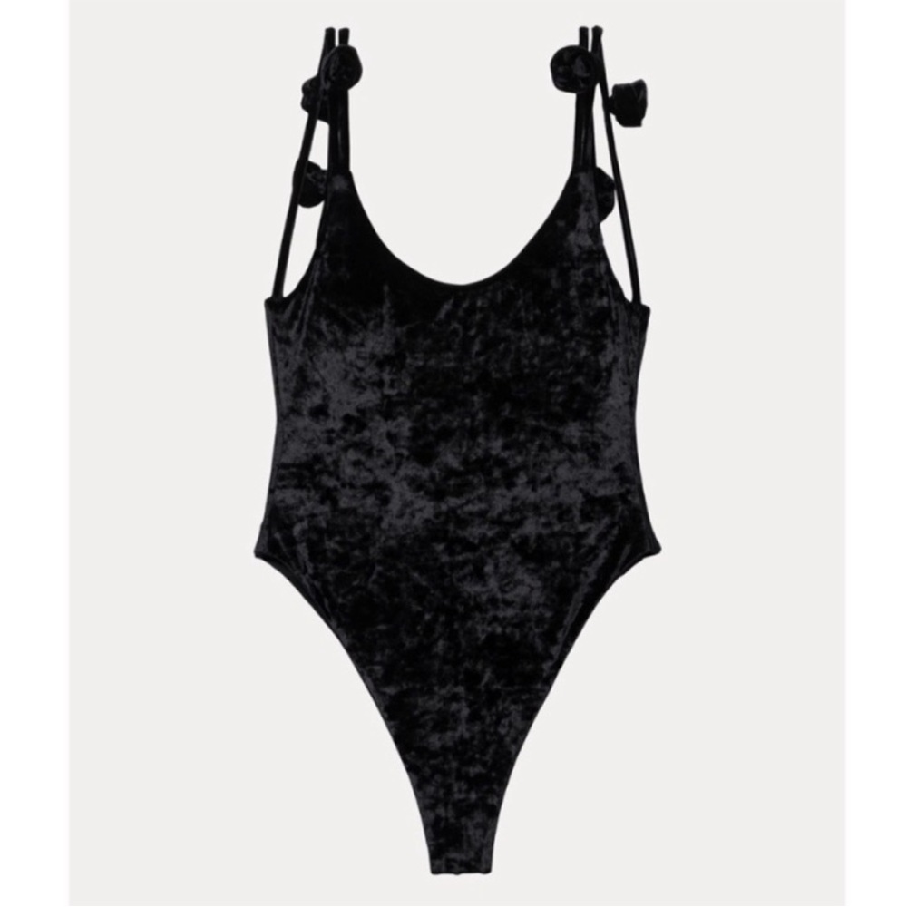 Something Navy Black Velvet Strap One Piece Size Medium